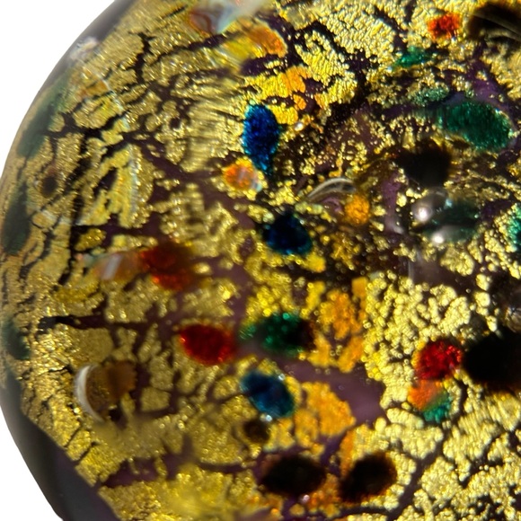 Vintage Robert Held Signed Art Blown Glass Paperweight Iridescent Gold Purple - Picture 8 of 11